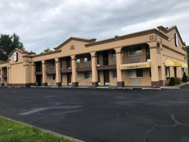 Royal Inn Bellmawr Bagian luar foto